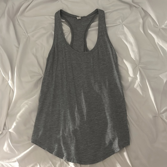 lululemon tank - Picture 2 of 4